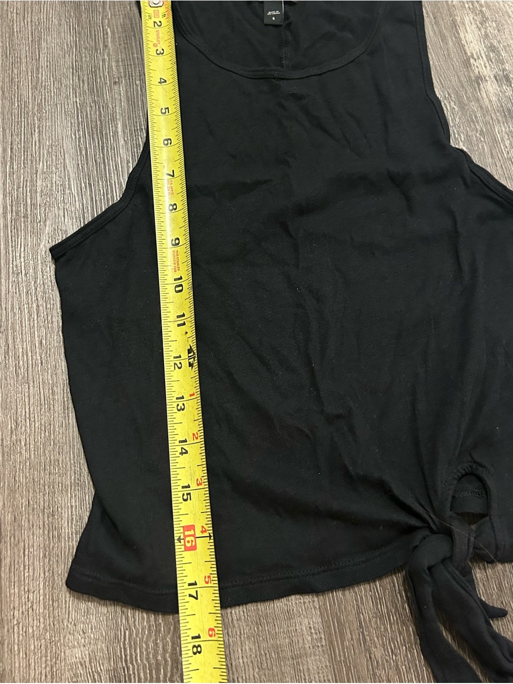 Express Women's Black Tie-Hem Tank Top - Picture 5 of 5